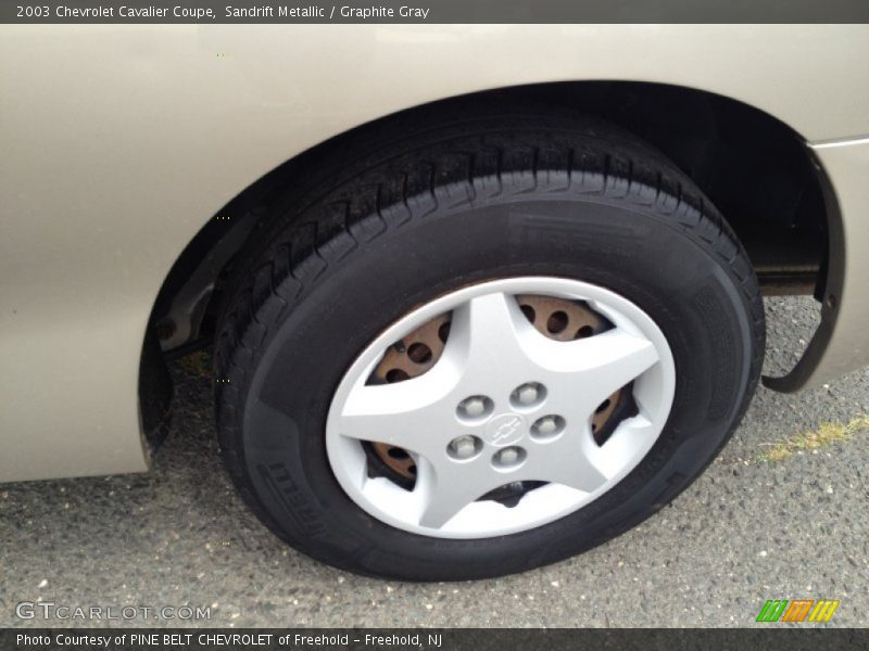 Sandrift Metallic / Graphite Gray 2003 Chevrolet Cavalier Coupe