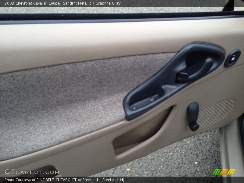 Sandrift Metallic / Graphite Gray 2003 Chevrolet Cavalier Coupe