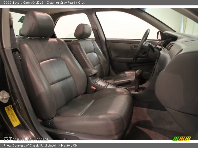 Graphite Gray Pearl / Gray 2000 Toyota Camry XLE V6