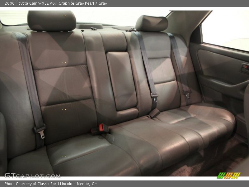 Graphite Gray Pearl / Gray 2000 Toyota Camry XLE V6