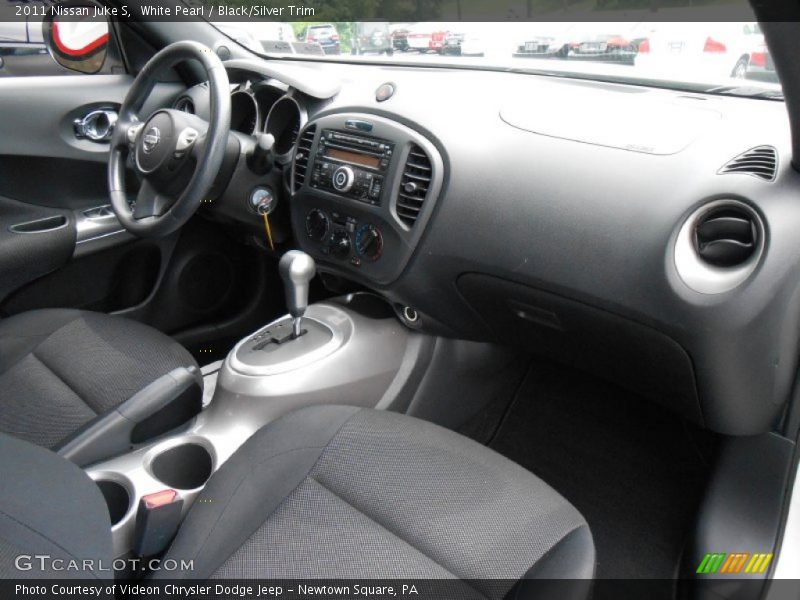 White Pearl / Black/Silver Trim 2011 Nissan Juke S