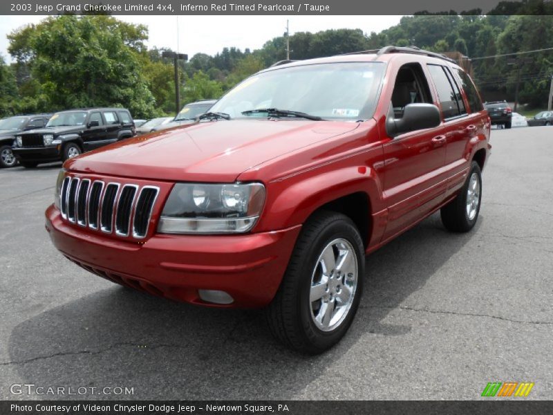 Front 3/4 View of 2003 Grand Cherokee Limited 4x4