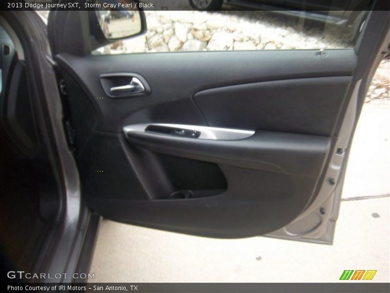 Storm Gray Pearl / Black 2013 Dodge Journey SXT
