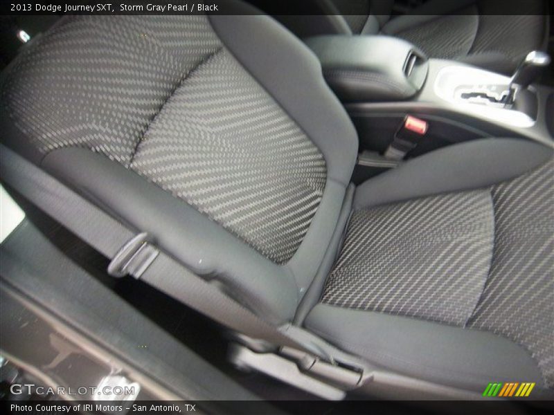 Storm Gray Pearl / Black 2013 Dodge Journey SXT