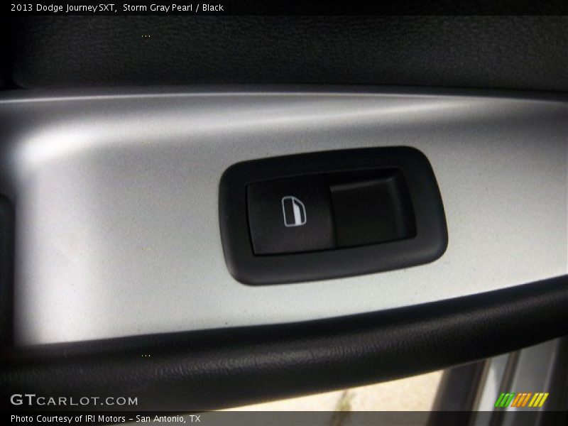 Storm Gray Pearl / Black 2013 Dodge Journey SXT