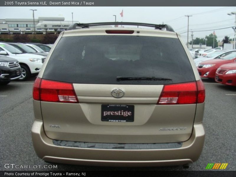 Desert Sand Mica / Taupe 2005 Toyota Sienna XLE