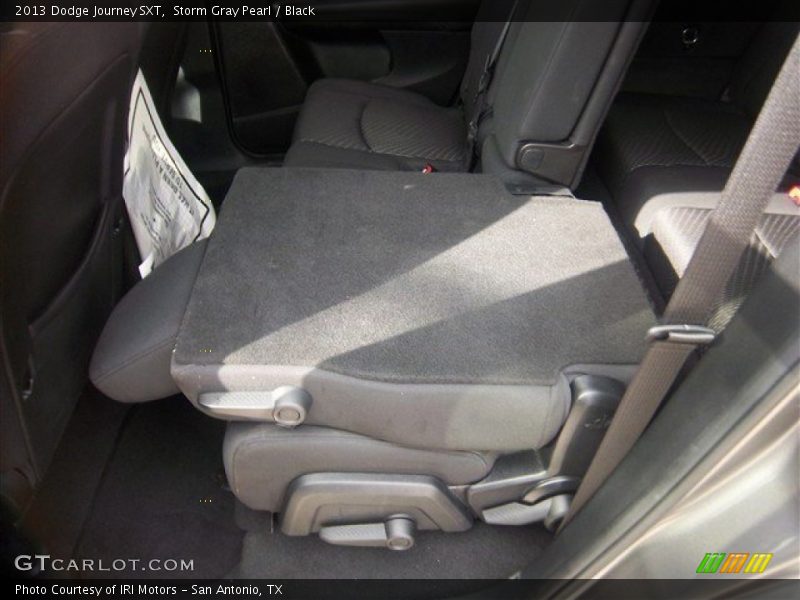 Storm Gray Pearl / Black 2013 Dodge Journey SXT