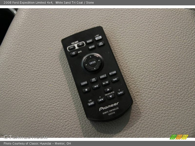 White Sand Tri Coat / Stone 2008 Ford Expedition Limited 4x4
