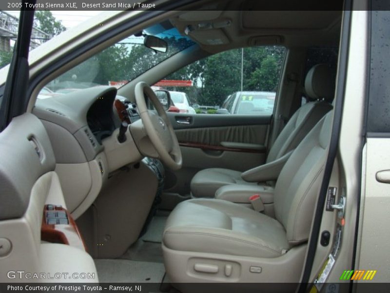 Desert Sand Mica / Taupe 2005 Toyota Sienna XLE