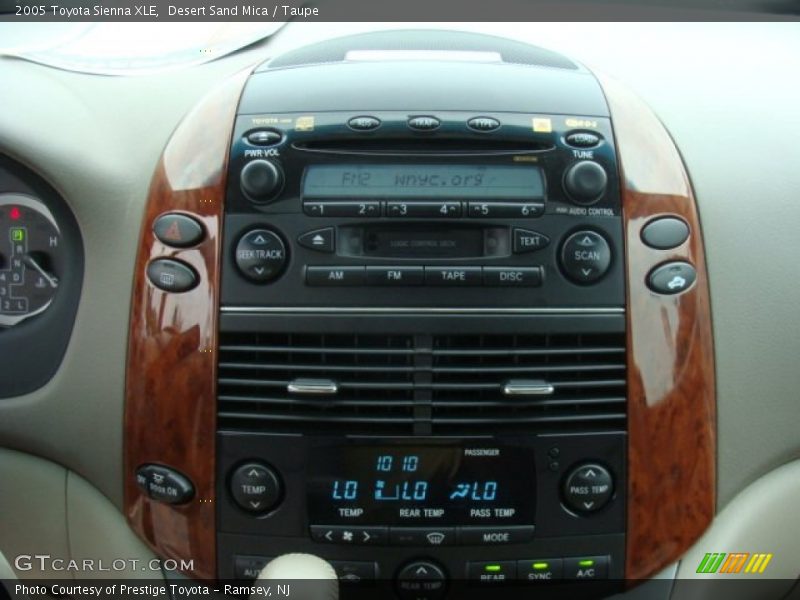 Desert Sand Mica / Taupe 2005 Toyota Sienna XLE
