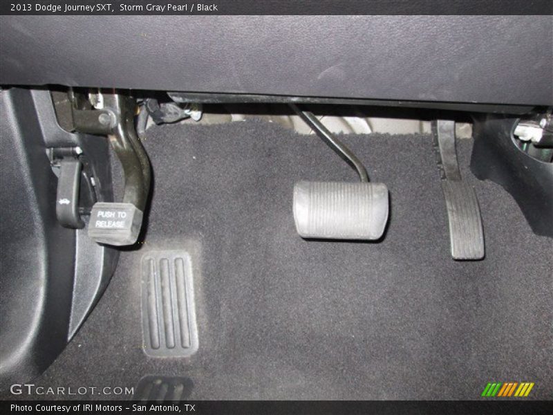 Storm Gray Pearl / Black 2013 Dodge Journey SXT