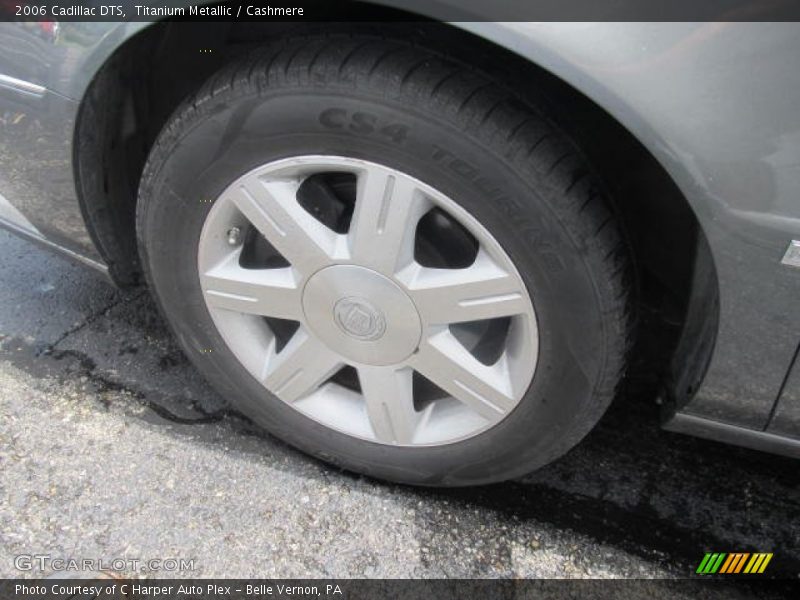 Titanium Metallic / Cashmere 2006 Cadillac DTS