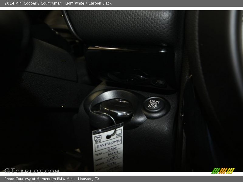 Light White / Carbon Black 2014 Mini Cooper S Countryman