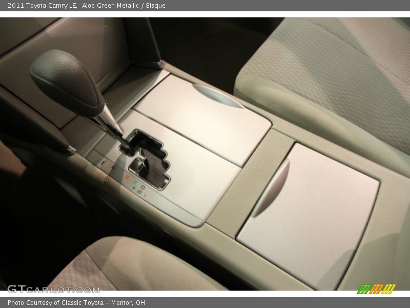 Aloe Green Metallic / Bisque 2011 Toyota Camry LE