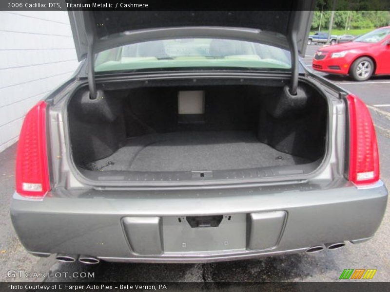 Titanium Metallic / Cashmere 2006 Cadillac DTS