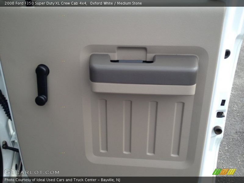 Oxford White / Medium Stone 2008 Ford F350 Super Duty XL Crew Cab 4x4