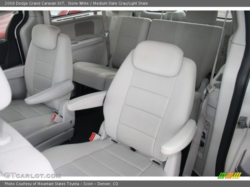 Stone White / Medium Slate Gray/Light Shale 2009 Dodge Grand Caravan SXT