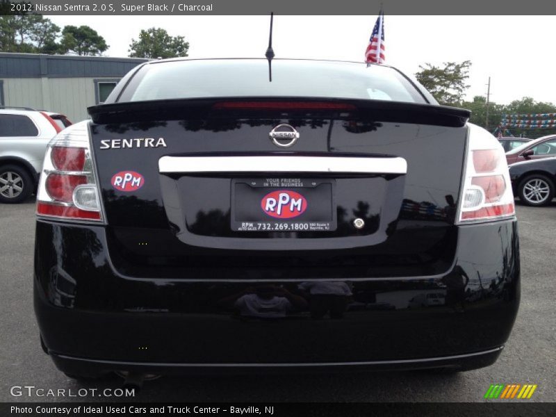 Super Black / Charcoal 2012 Nissan Sentra 2.0 S