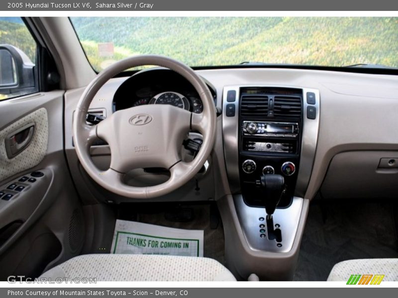 Sahara Silver / Gray 2005 Hyundai Tucson LX V6