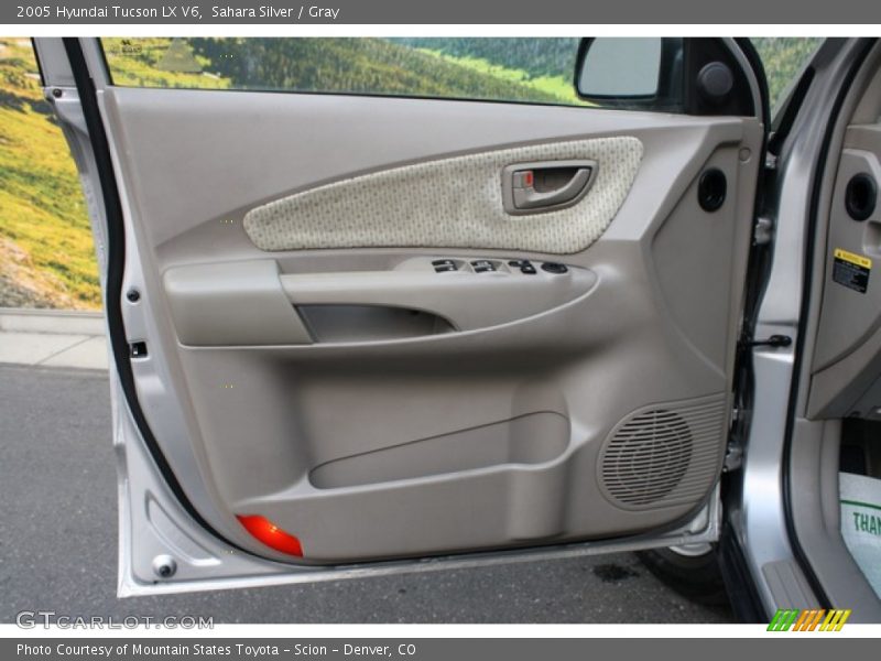 Sahara Silver / Gray 2005 Hyundai Tucson LX V6