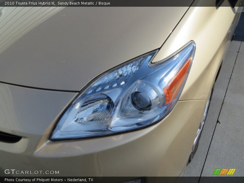 Sandy Beach Metallic / Bisque 2010 Toyota Prius Hybrid III
