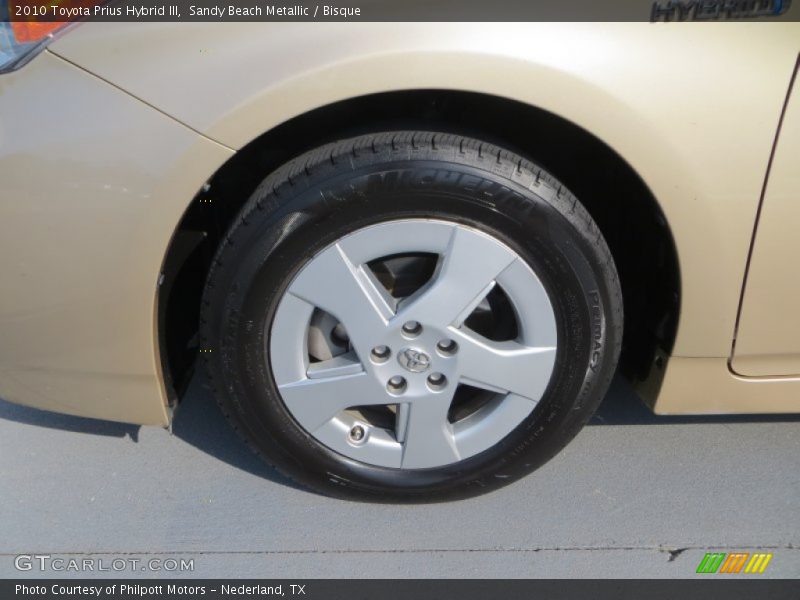 Sandy Beach Metallic / Bisque 2010 Toyota Prius Hybrid III