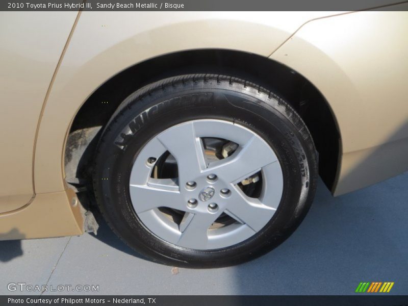 Sandy Beach Metallic / Bisque 2010 Toyota Prius Hybrid III