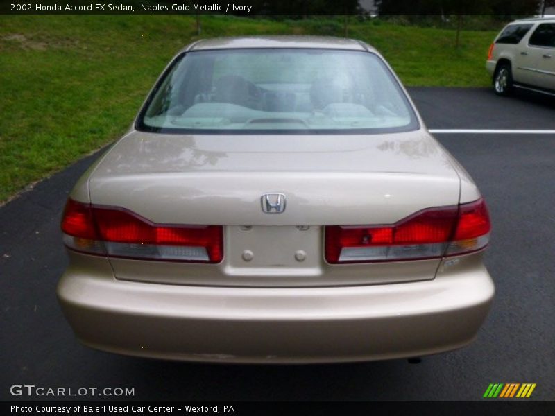 Naples Gold Metallic / Ivory 2002 Honda Accord EX Sedan