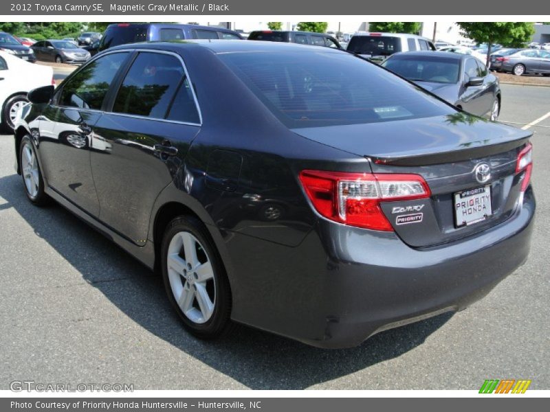 Magnetic Gray Metallic / Black 2012 Toyota Camry SE