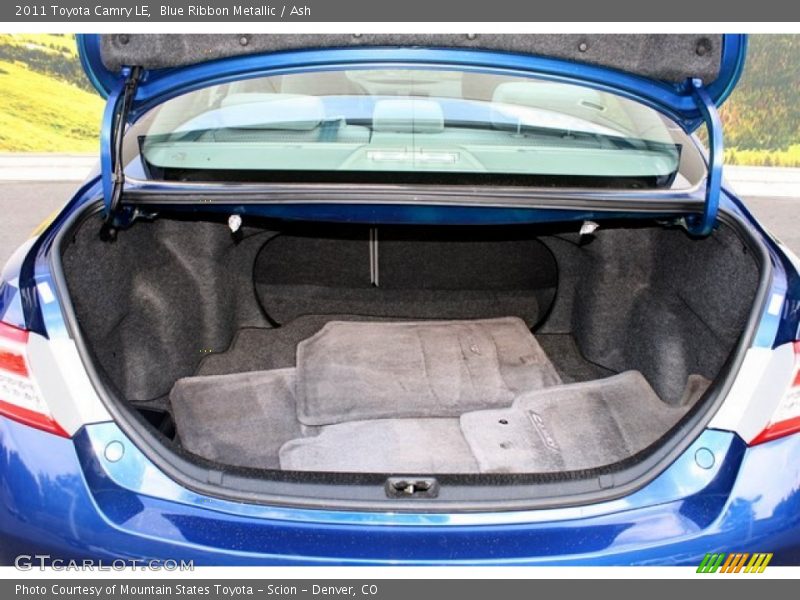 Blue Ribbon Metallic / Ash 2011 Toyota Camry LE