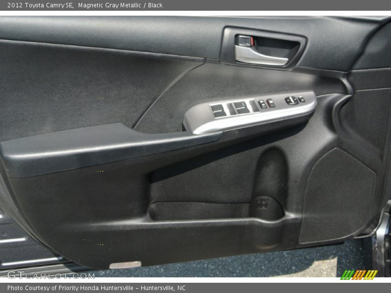 Magnetic Gray Metallic / Black 2012 Toyota Camry SE