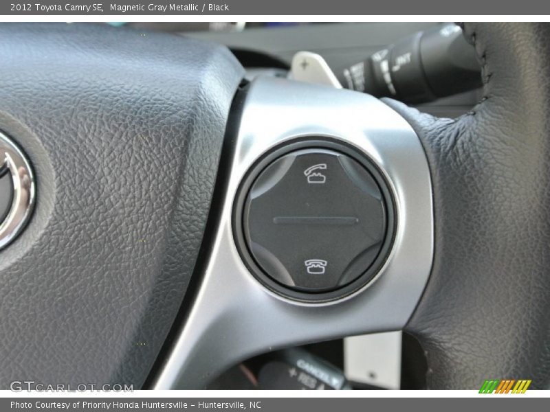 Magnetic Gray Metallic / Black 2012 Toyota Camry SE
