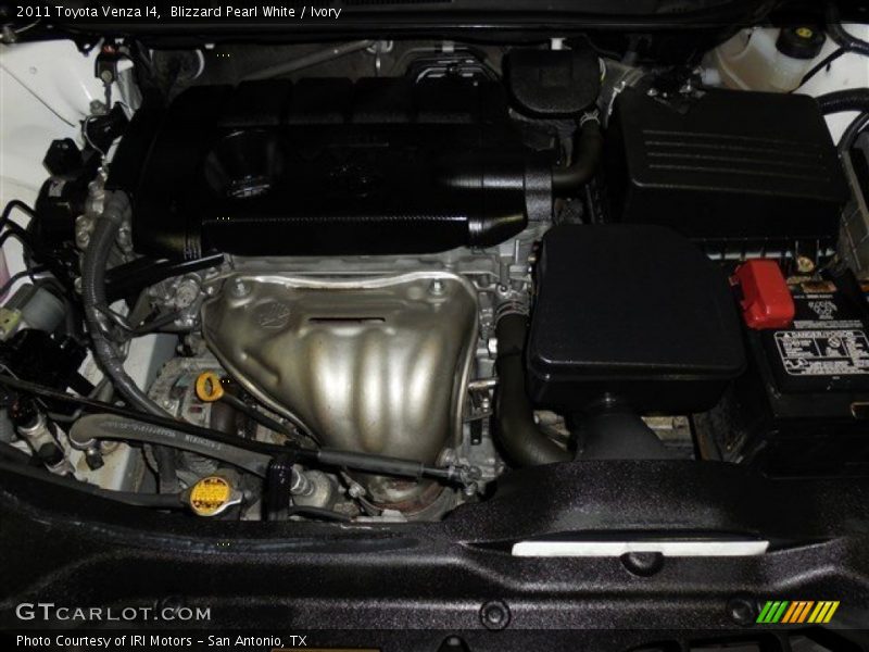 Blizzard Pearl White / Ivory 2011 Toyota Venza I4