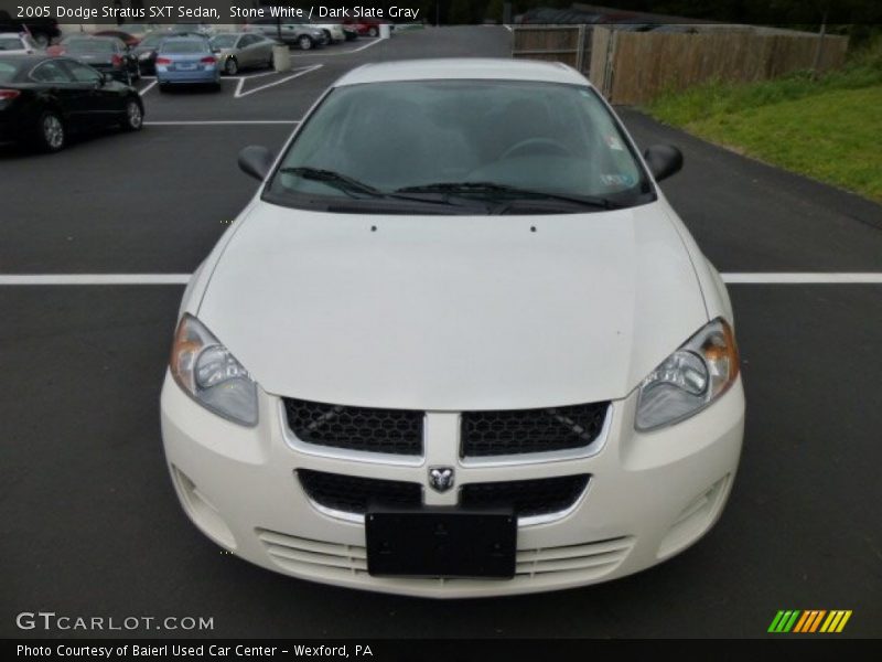 Stone White / Dark Slate Gray 2005 Dodge Stratus SXT Sedan