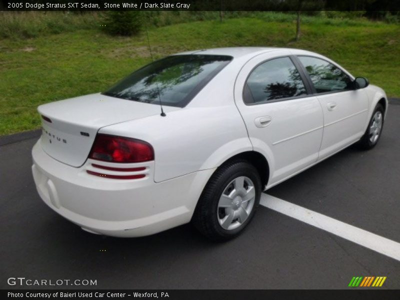 Stone White / Dark Slate Gray 2005 Dodge Stratus SXT Sedan