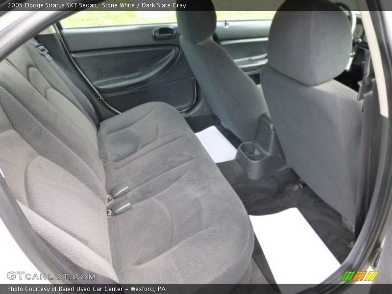 Stone White / Dark Slate Gray 2005 Dodge Stratus SXT Sedan
