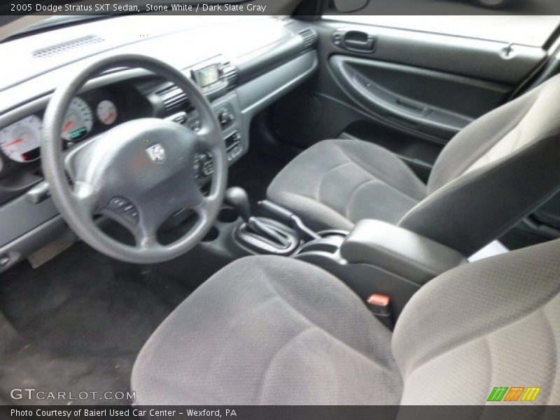 Stone White / Dark Slate Gray 2005 Dodge Stratus SXT Sedan