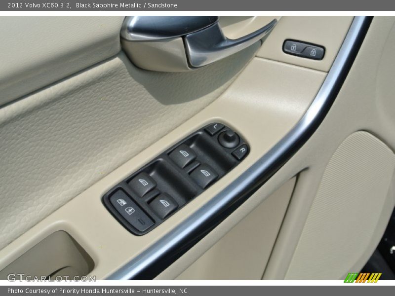 Black Sapphire Metallic / Sandstone 2012 Volvo XC60 3.2