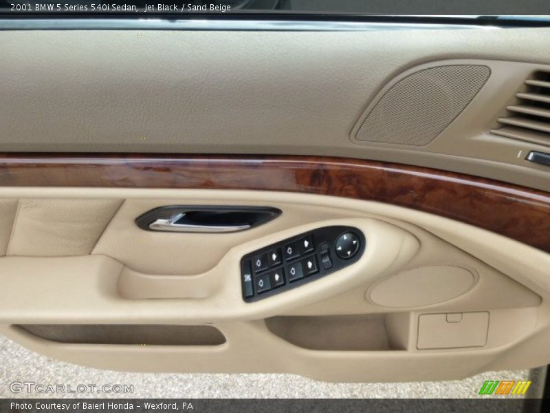 Jet Black / Sand Beige 2001 BMW 5 Series 540i Sedan