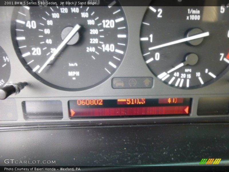 Jet Black / Sand Beige 2001 BMW 5 Series 540i Sedan