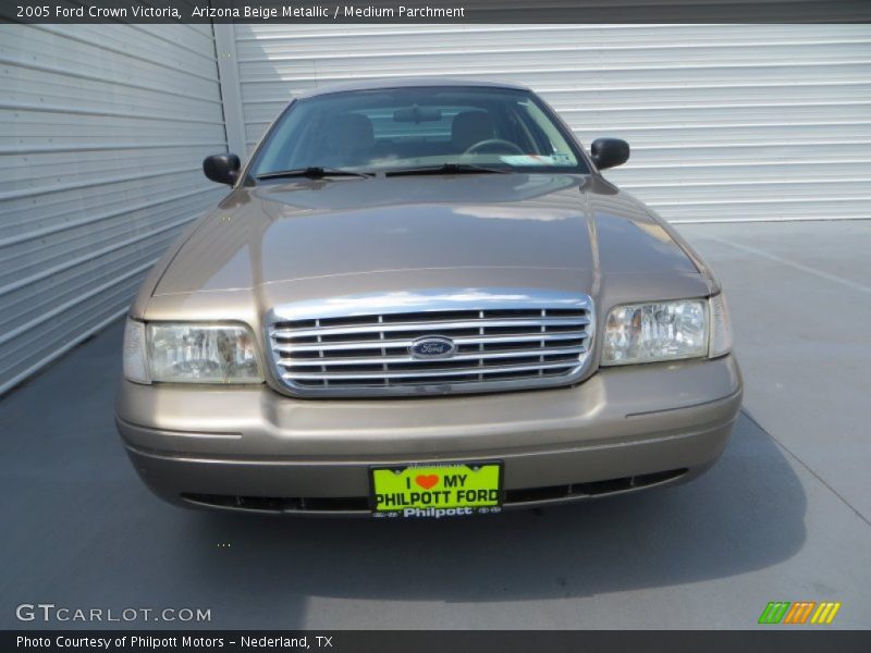 Arizona Beige Metallic / Medium Parchment 2005 Ford Crown Victoria