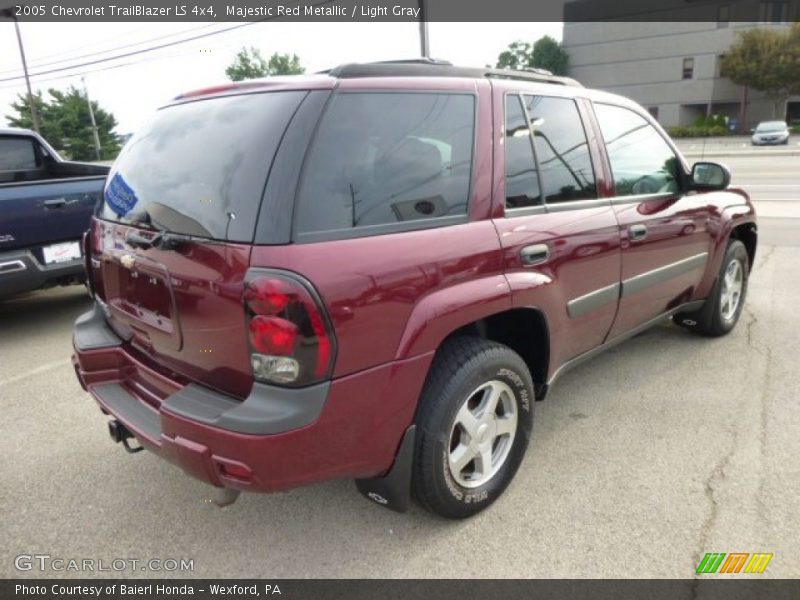 Majestic Red Metallic / Light Gray 2005 Chevrolet TrailBlazer LS 4x4