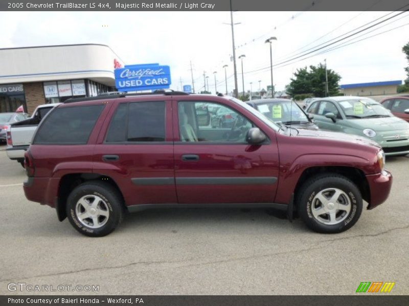 Majestic Red Metallic / Light Gray 2005 Chevrolet TrailBlazer LS 4x4
