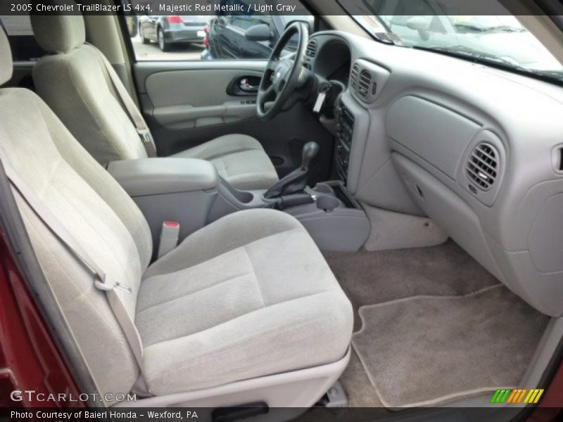 Majestic Red Metallic / Light Gray 2005 Chevrolet TrailBlazer LS 4x4