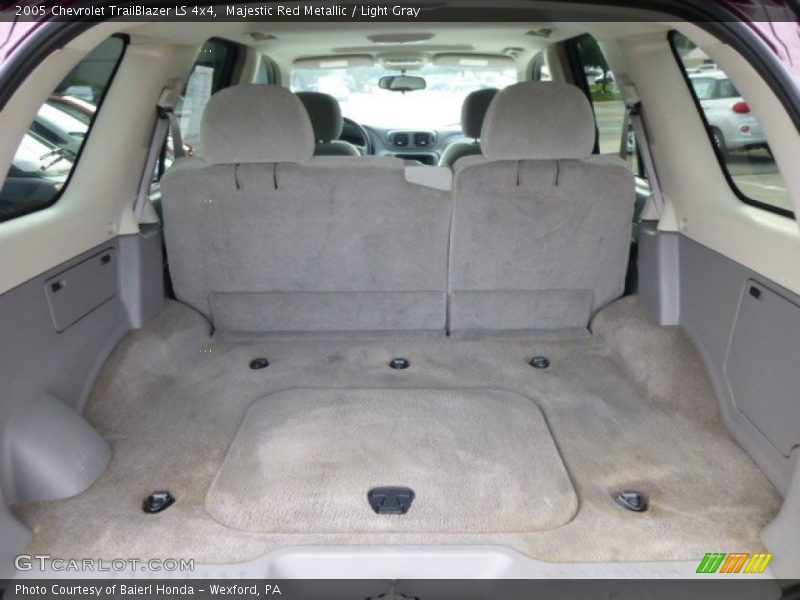 Majestic Red Metallic / Light Gray 2005 Chevrolet TrailBlazer LS 4x4