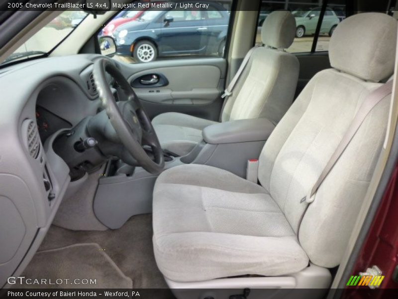 Majestic Red Metallic / Light Gray 2005 Chevrolet TrailBlazer LS 4x4