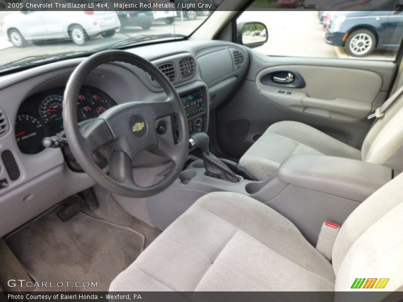Majestic Red Metallic / Light Gray 2005 Chevrolet TrailBlazer LS 4x4