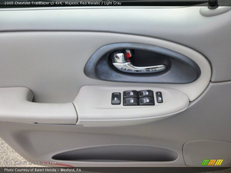 Majestic Red Metallic / Light Gray 2005 Chevrolet TrailBlazer LS 4x4