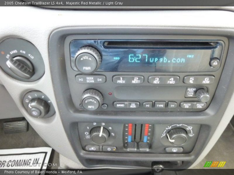 Majestic Red Metallic / Light Gray 2005 Chevrolet TrailBlazer LS 4x4