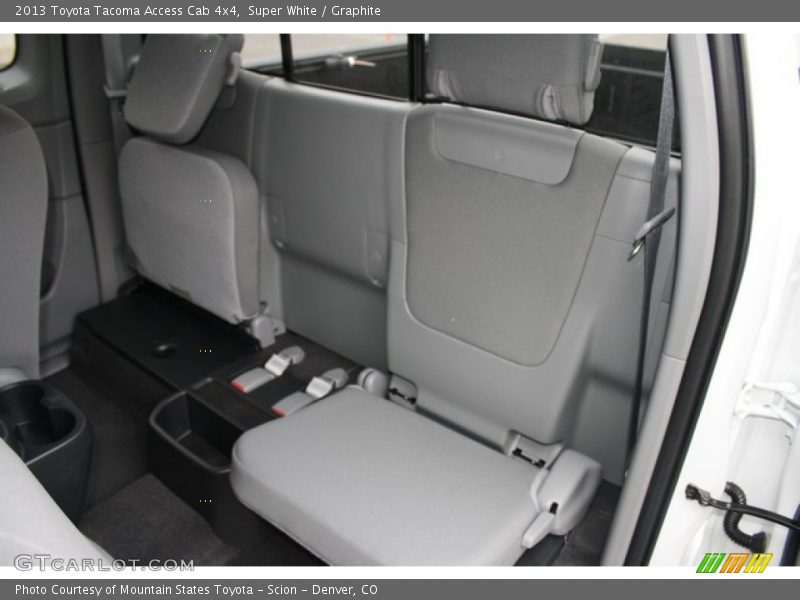 Super White / Graphite 2013 Toyota Tacoma Access Cab 4x4